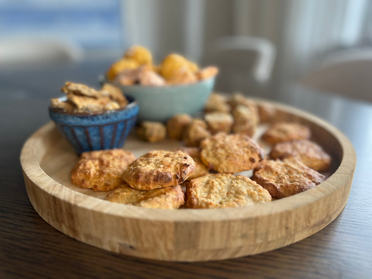 Free E-Book: Wholesome dog treats | 10 easy homemade recipes for happy dogs